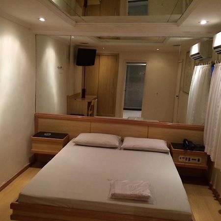 Hotel Encontros (Adults Only) ริโอเดจาเนโร ห้อง รูปภาพ